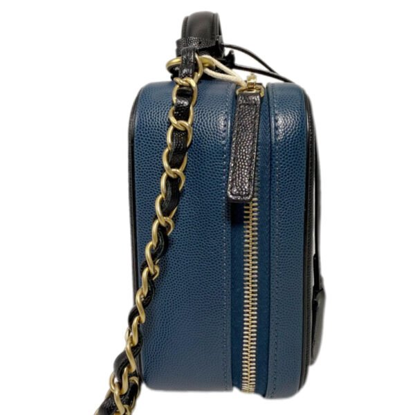Chanel Vanity Cosmetic Bag Medium 99% NEW Dark Blue Top Handle & Shoulder Bag 28 Series Caviar Leather - Image 5