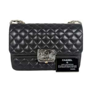 Chanel Classic Flap Medium 99% NEW Black Crossbody bag 27 Series Calfskin