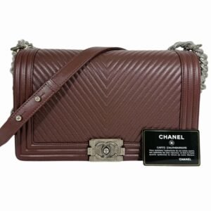 Chanel Le Boy Medium 98% New Burgundy Crossbody Bag 20 Series Calfskin