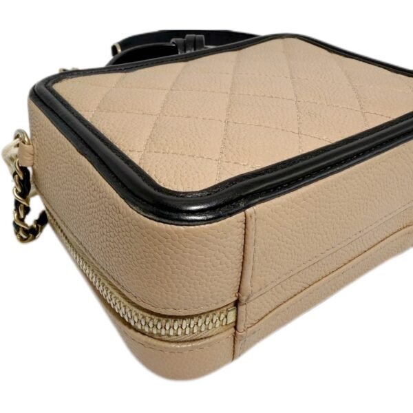 Chanel Vanity Cosmetic Bag Small 99% NEW Beige Top Handle & Shoulder Bag 26 Series Caviar Leather - Image 6