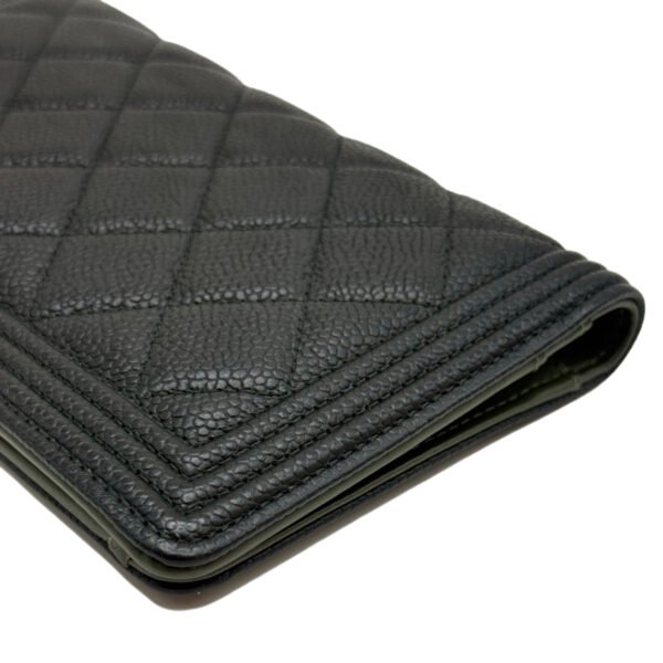 Chanel Le Boy Long Bi-Fold Wallet Black with Gold Hardware 24 Series Pebbled Calfskin - Image 5